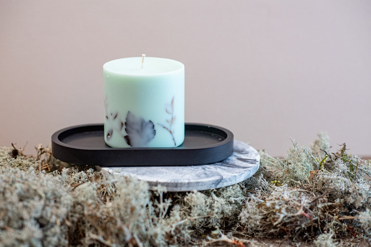 Hand-made Soy Wax Candle with Forest Scent - Mint Green