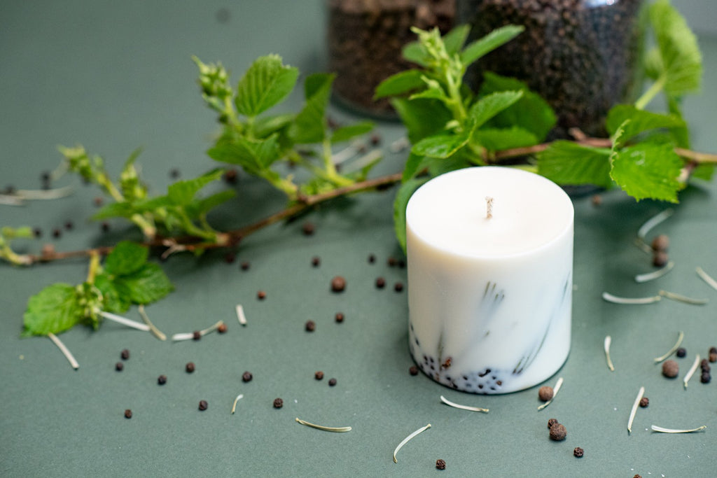 Hand-made Soy Wax Candle with Juniper Scent