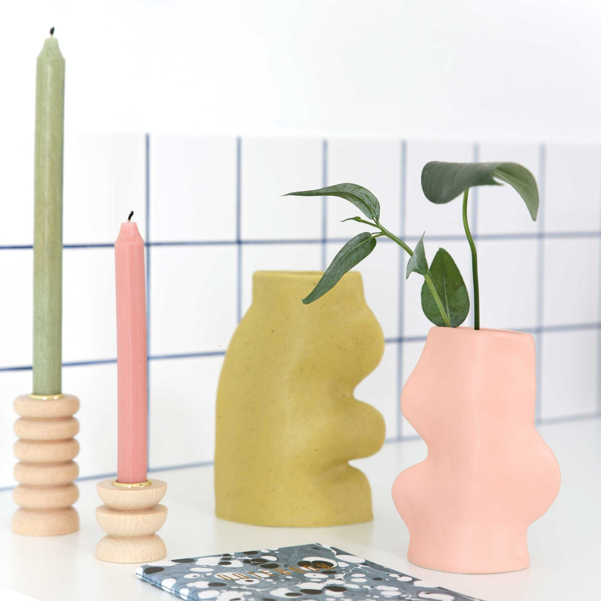 Fluxo Ceramic Vase Medium - Pink