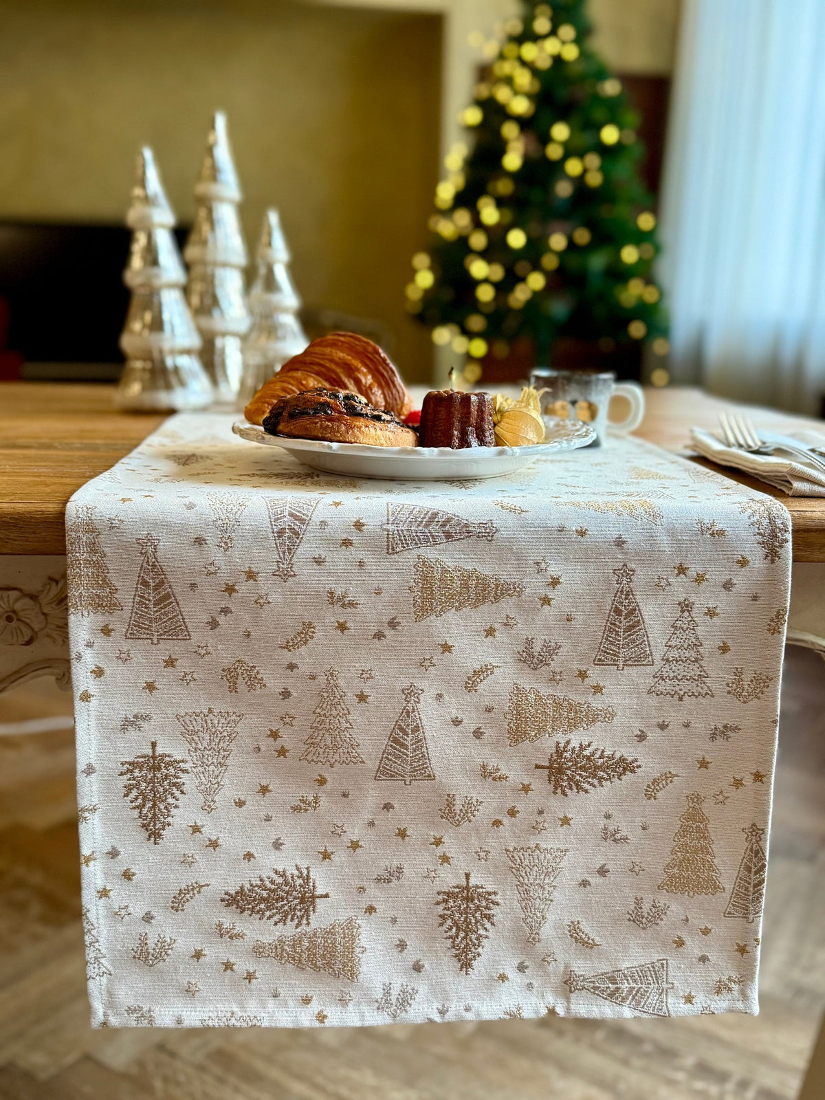 Table Runner - Golden Forest